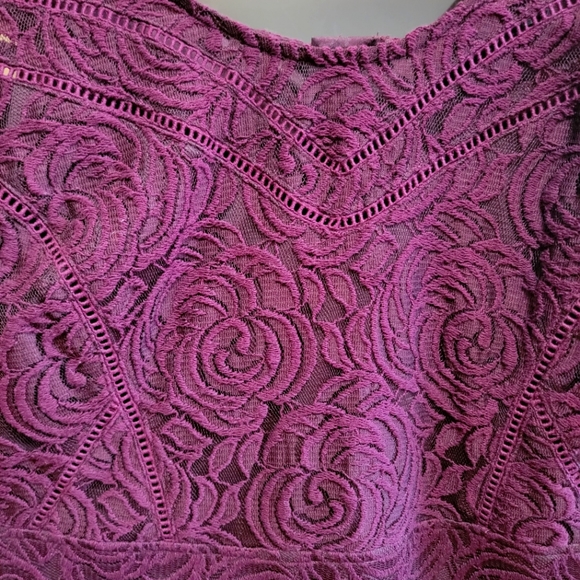 Lovely Lace Mini Dress - Picture 3 of 3